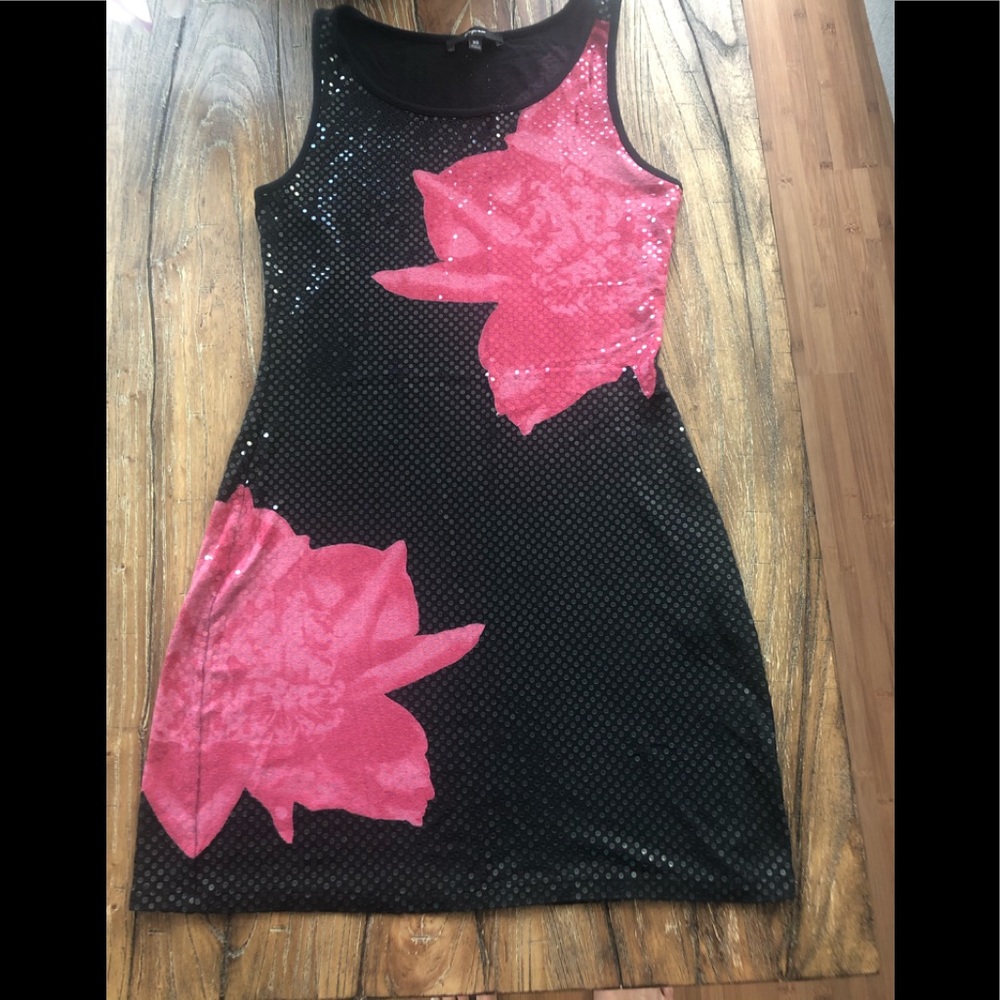 EXPRESS short cute dress.